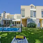 Villa View